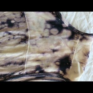 XCVI tie die top